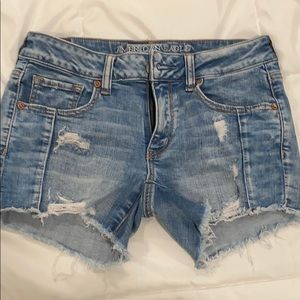 Size 6 worn a couple of times high waisted shorts